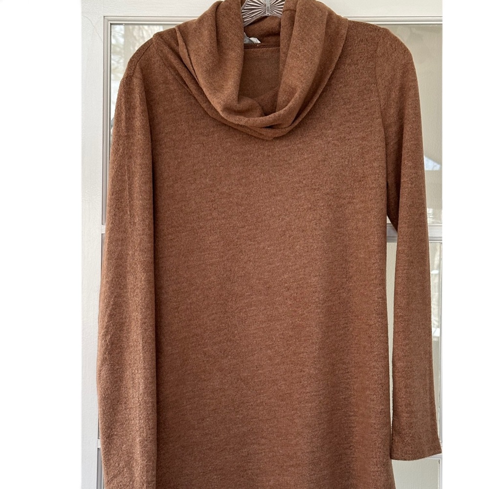 EUC Wonderland by Orange sweater - Medium